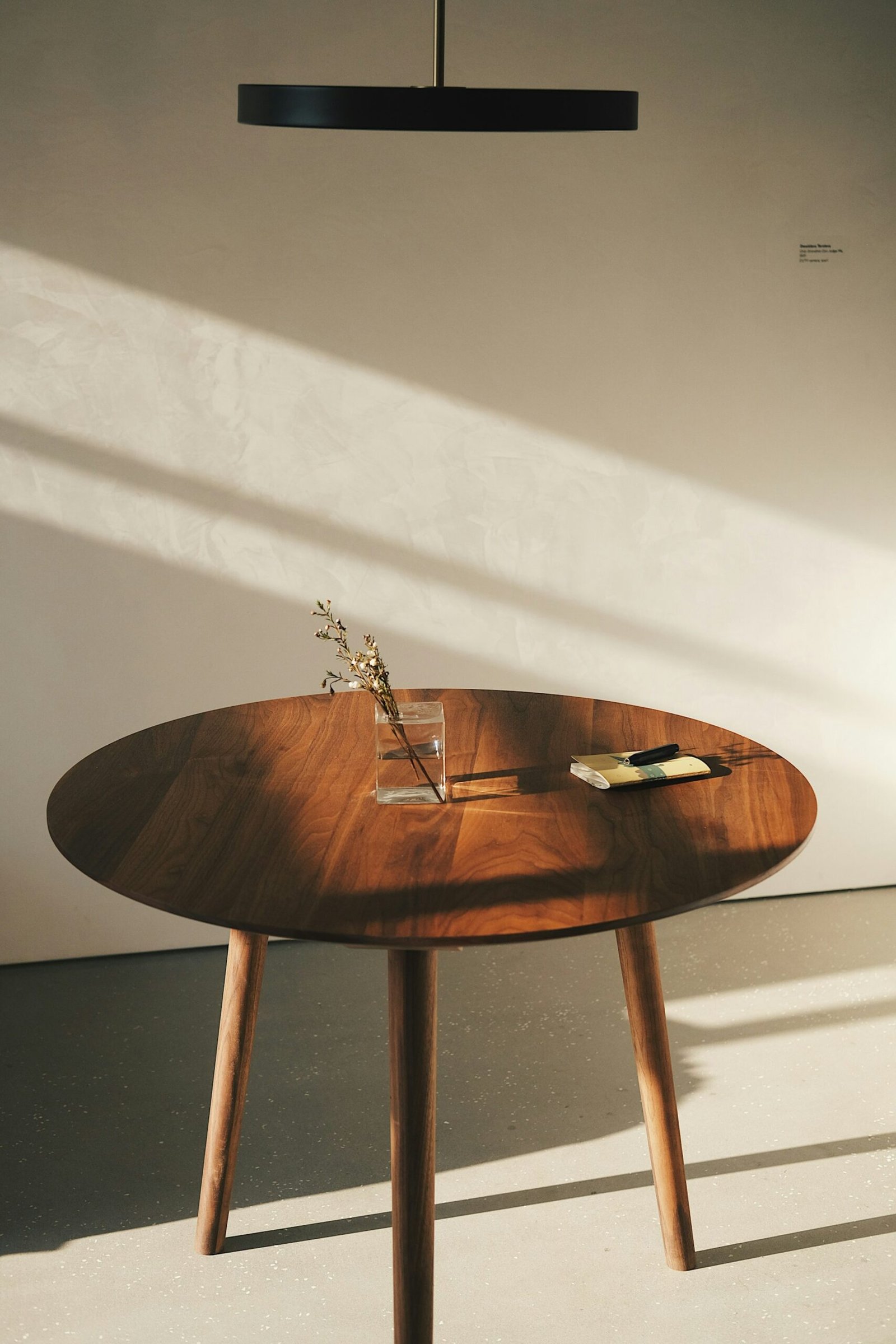 Table en noyer